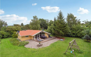 Gorgeous Home In Tranekær With Sauna